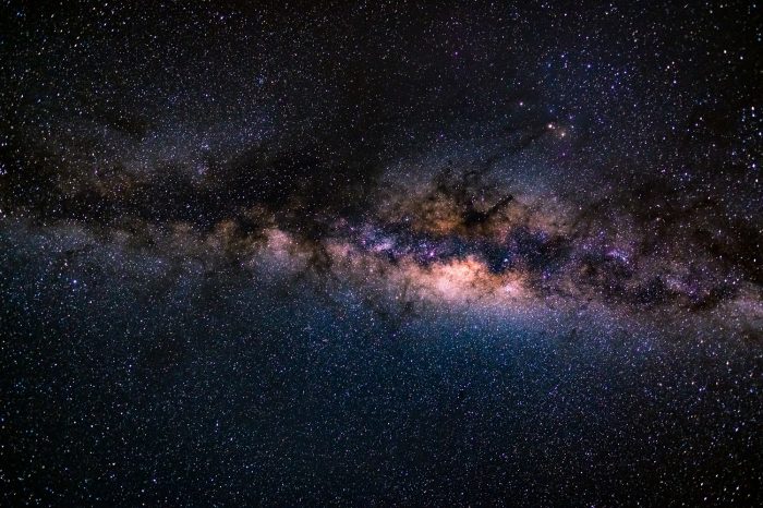 Първите оптични измервания за разгадаването на “Балоните на Ферми” в центъра на нашата галактика
