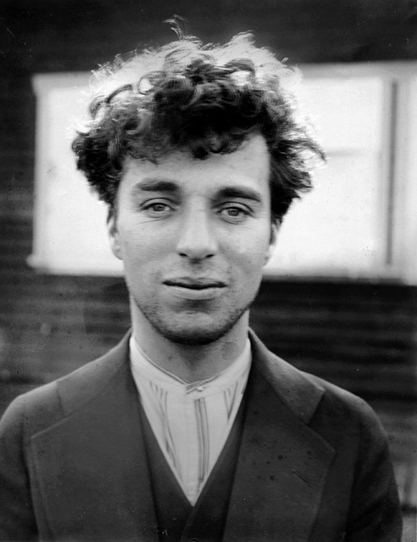 Charlie-Chaplin-at-age-27-1916.jpg