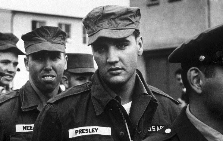 Elvis-in-the-US-Army-1958.jpg