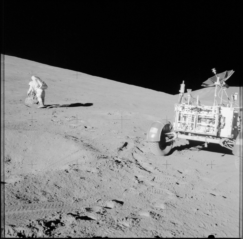 apollo-15-moonwalk.jpg