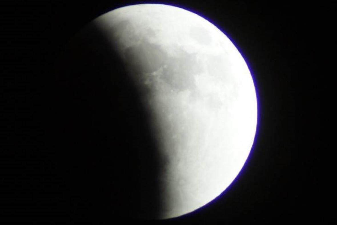 lunar-eclipse-sep-28-2015-chrisross-1.jpg