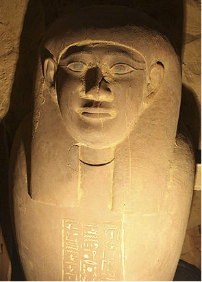 22 мумии намерени в Египет